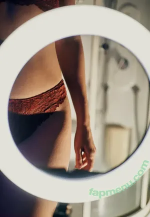  nude photo #0006