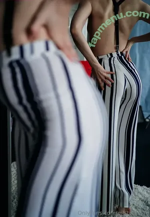  nude photo #0010