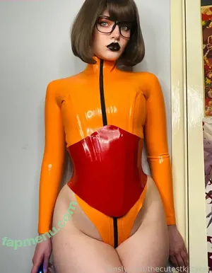Misty Silver / SnowCrazyFrenzy / Thecutestkittycat / silver.misty4 nude photo #0003