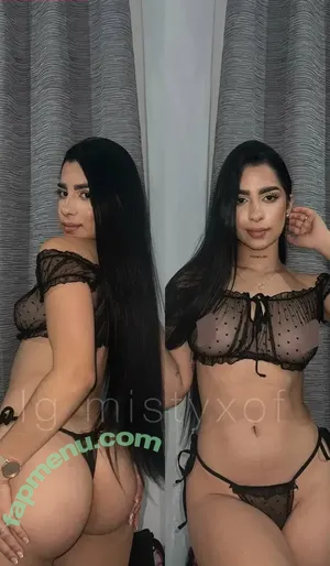  nude photo #0001
