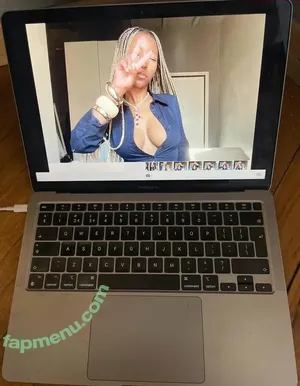  nude photo #0008