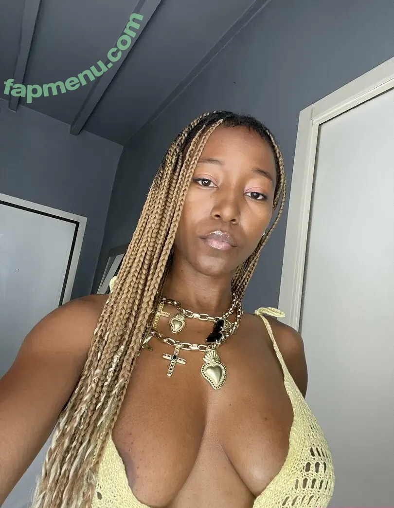 mitchumtanya nude photo #0022 (mitchumtanya)