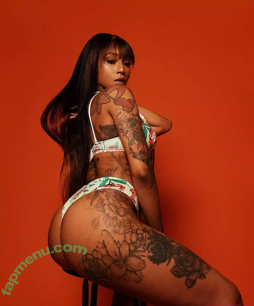 Mizz Twerksum nude photo #0099 (mizztwerksumoffical / theofficialmizztwerksum)