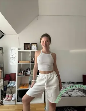  nude photo #0001