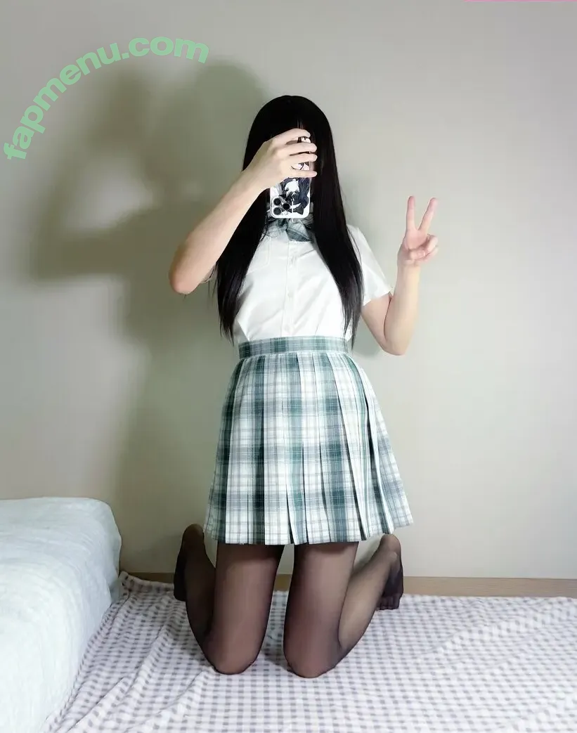 mocanya nude photo #0154 (meganbatoon)