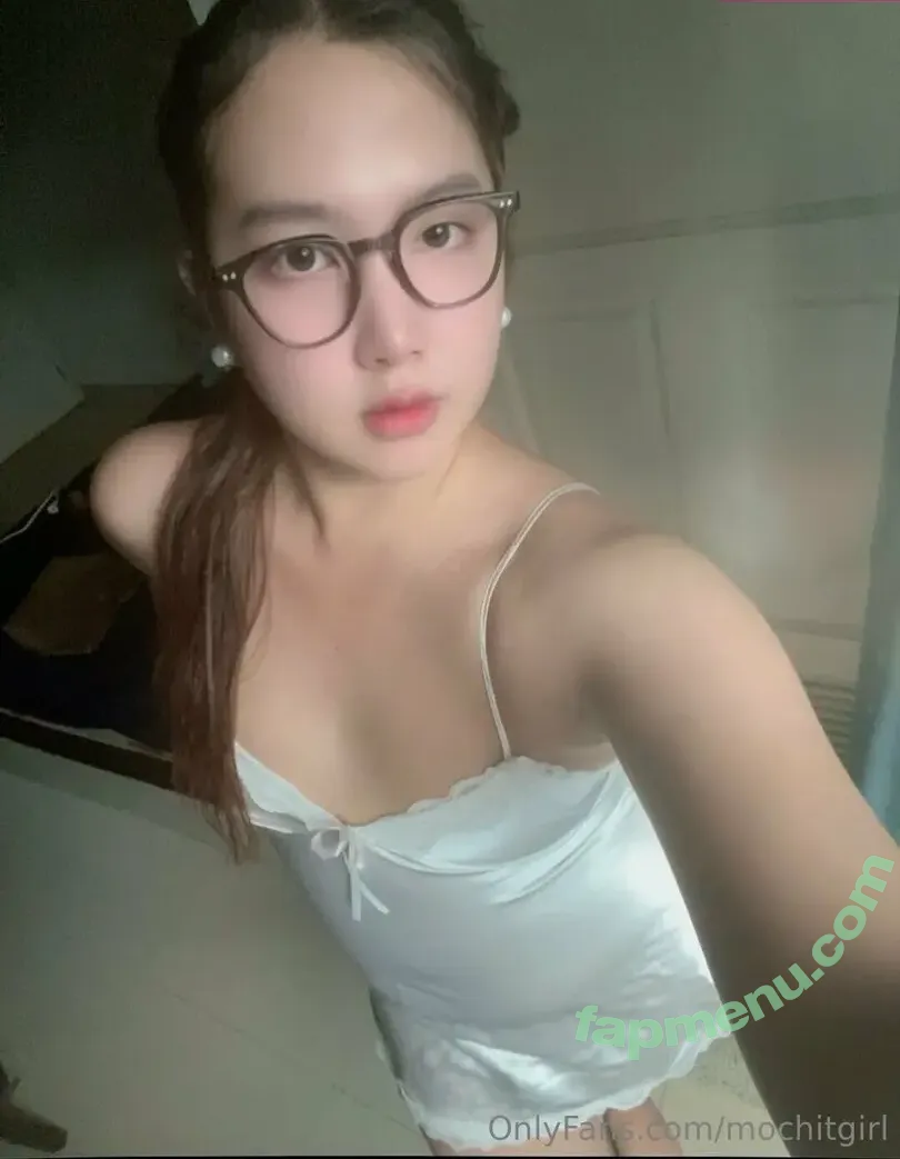 mochitgirl nude photo #0039 (mochitgirl)