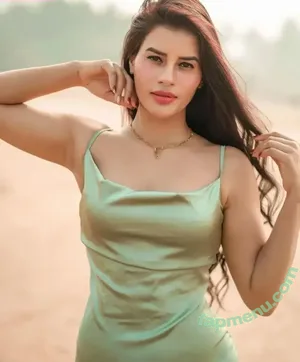  nude photo #0005