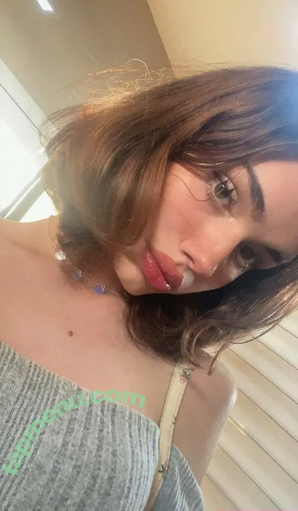 molliesworld nude photo #0006 (Molliesdream / molliesworld_)