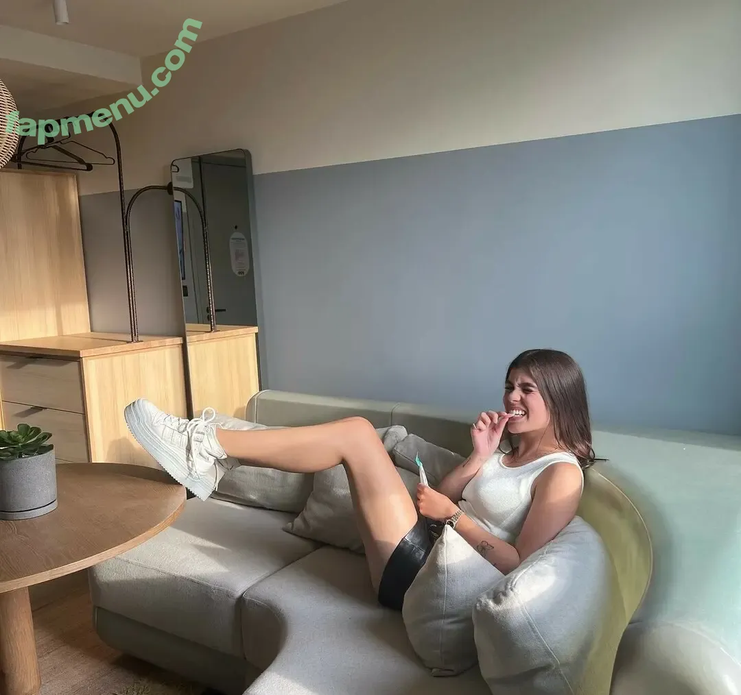 Molly Gallagher nude photo #0007 (mollymoorishgallagher)