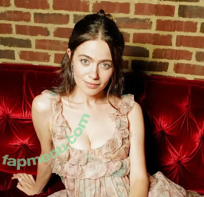 Molly Gordon nude photo #0227 (crashgordon / mollsterg)