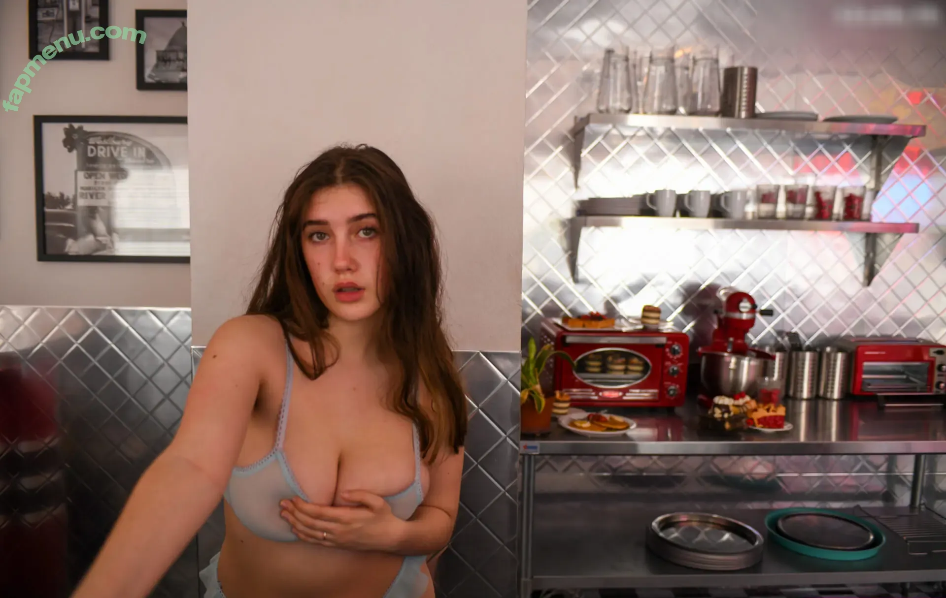 Molly Rose nude photo #0049 (Mollyroseee8 / asianshawtyoxo / mollyrose)