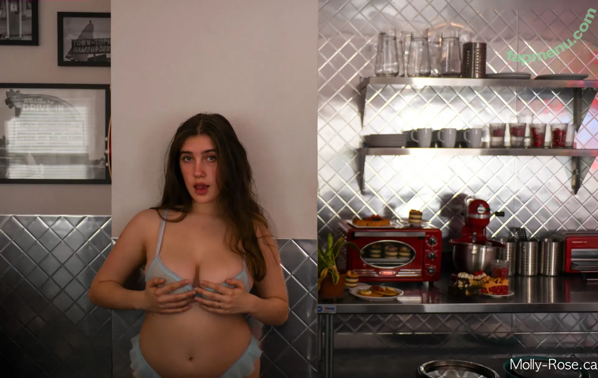 Molly Rose nude photo #0058 (Mollyroseee8 / asianshawtyoxo / mollyrose)