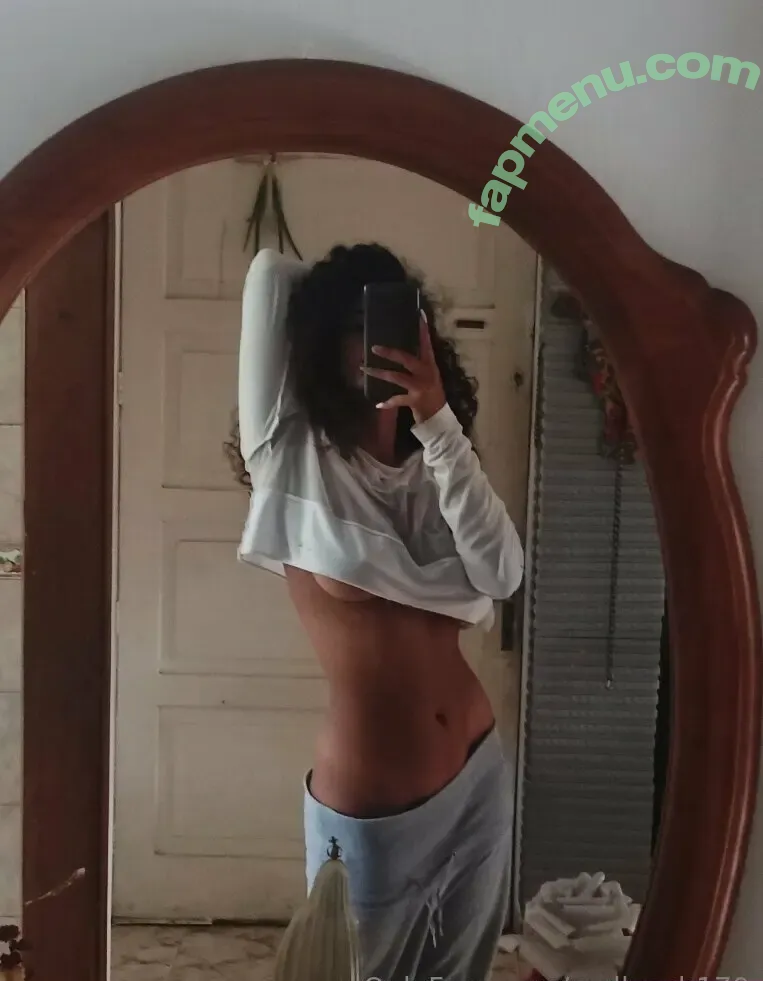 mollyash170 nude photo #0005 (mollyash17_)
