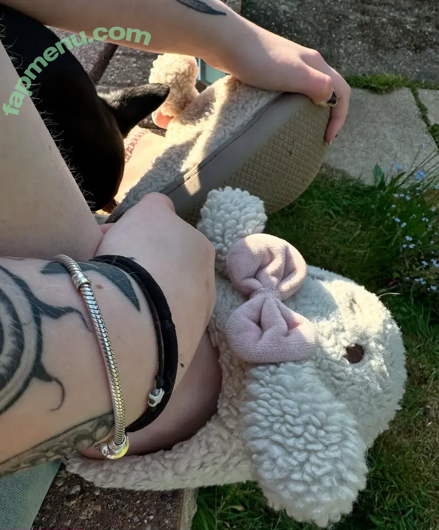 mommabearfeetfetish nude photo #0027 (mommabearfeetfetish)