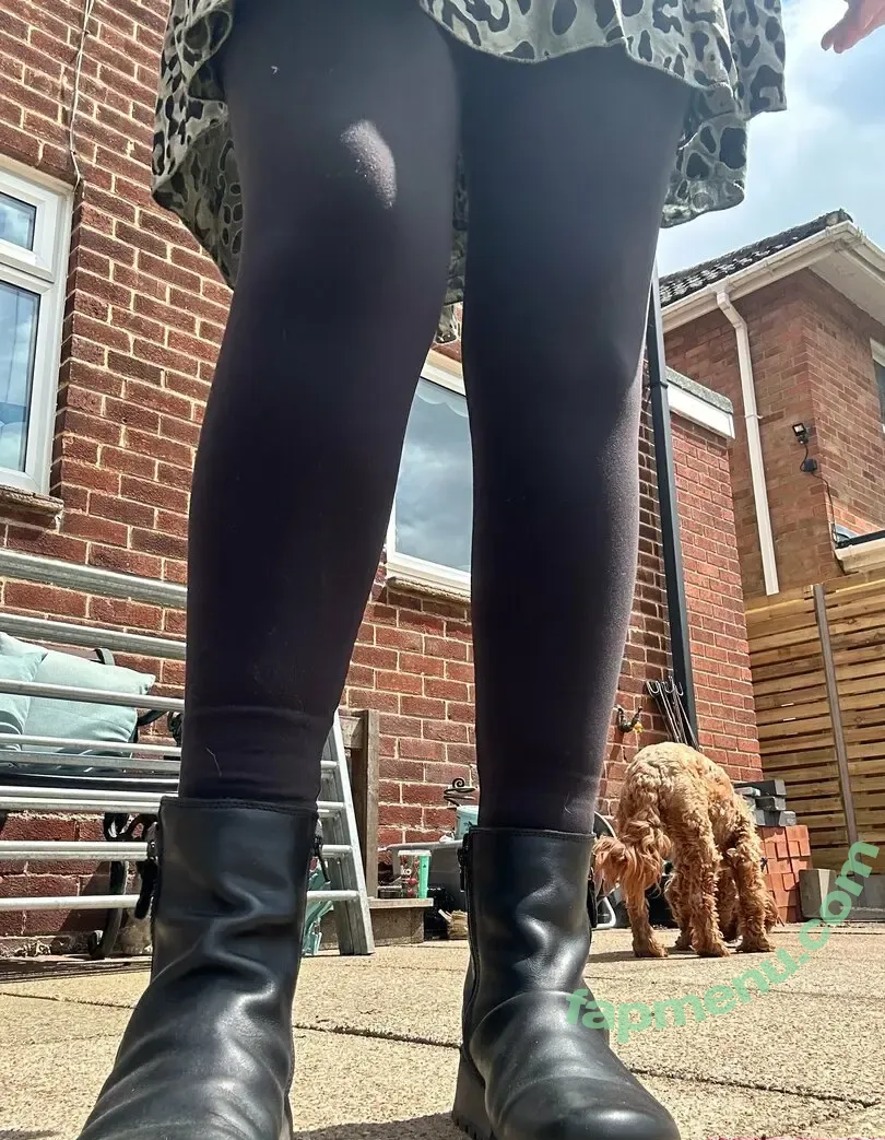 mommabearfeetfetish nude photo #0031 (mommabearfeetfetish)