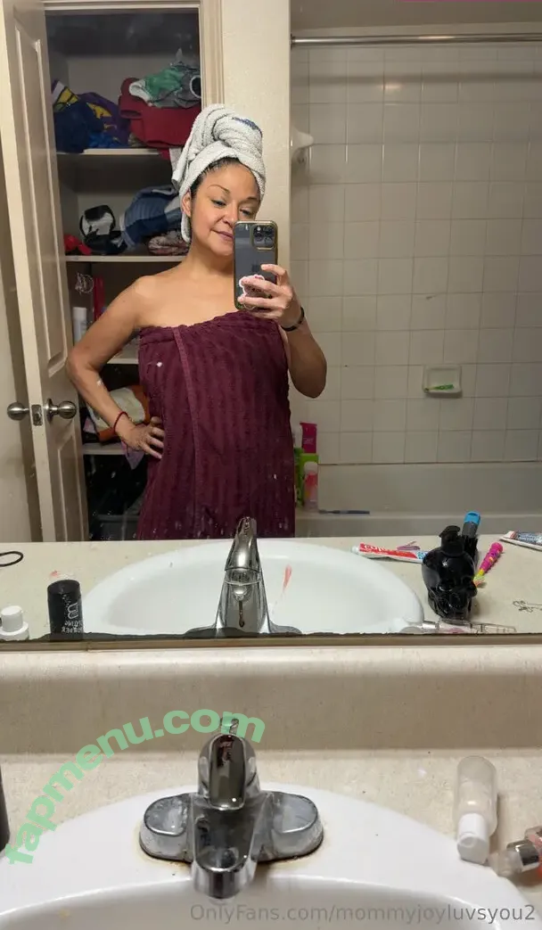 mommyjoyluvsyou2 nude photo #0036 (mommy.wonders)