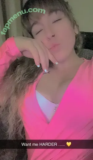 mommymarie32 / misslilstrutz nude photo #0015