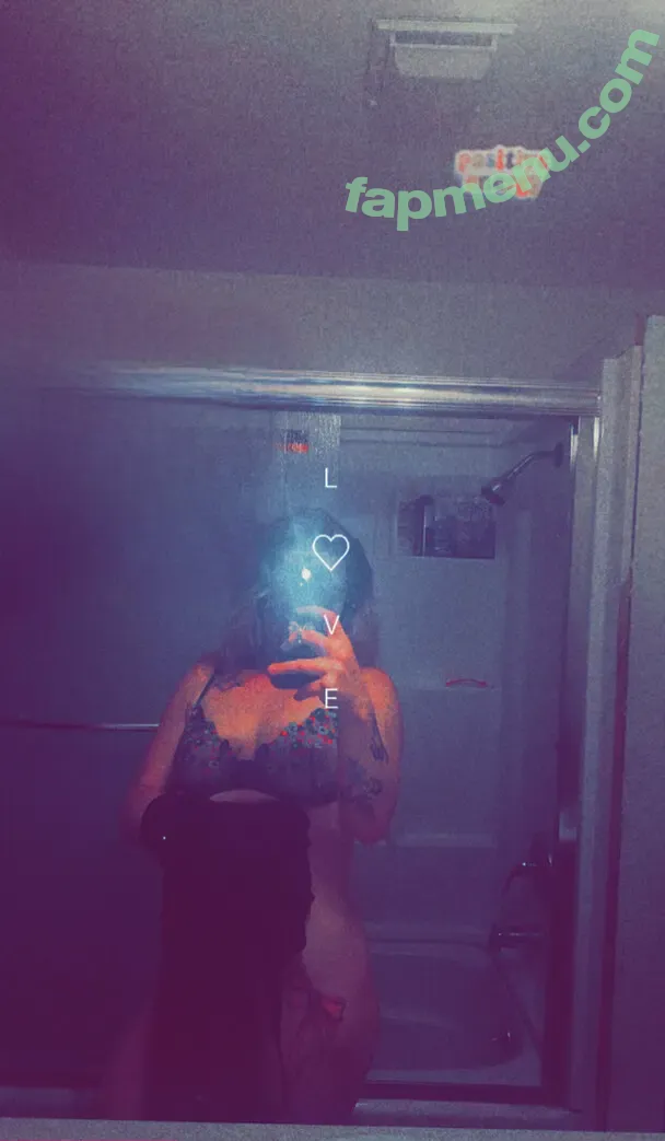mommymarie32 nude photo #0031 (misslilstrutz)