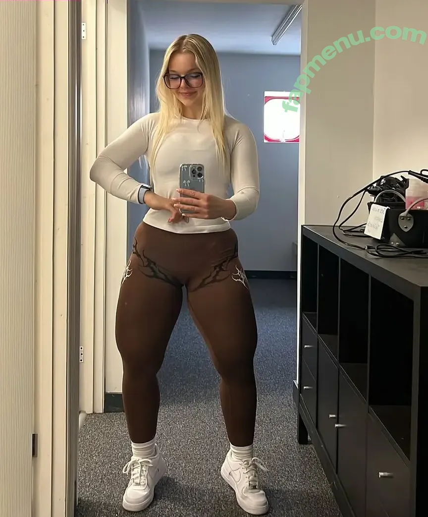 MommyMewtwo nude photo #0166 (Avalynn Rose / _mommymewtwo / avalynnrose)