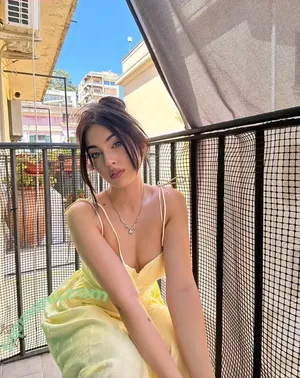 Mona Schon / Italian Streamer / monaschon nude photo #0093