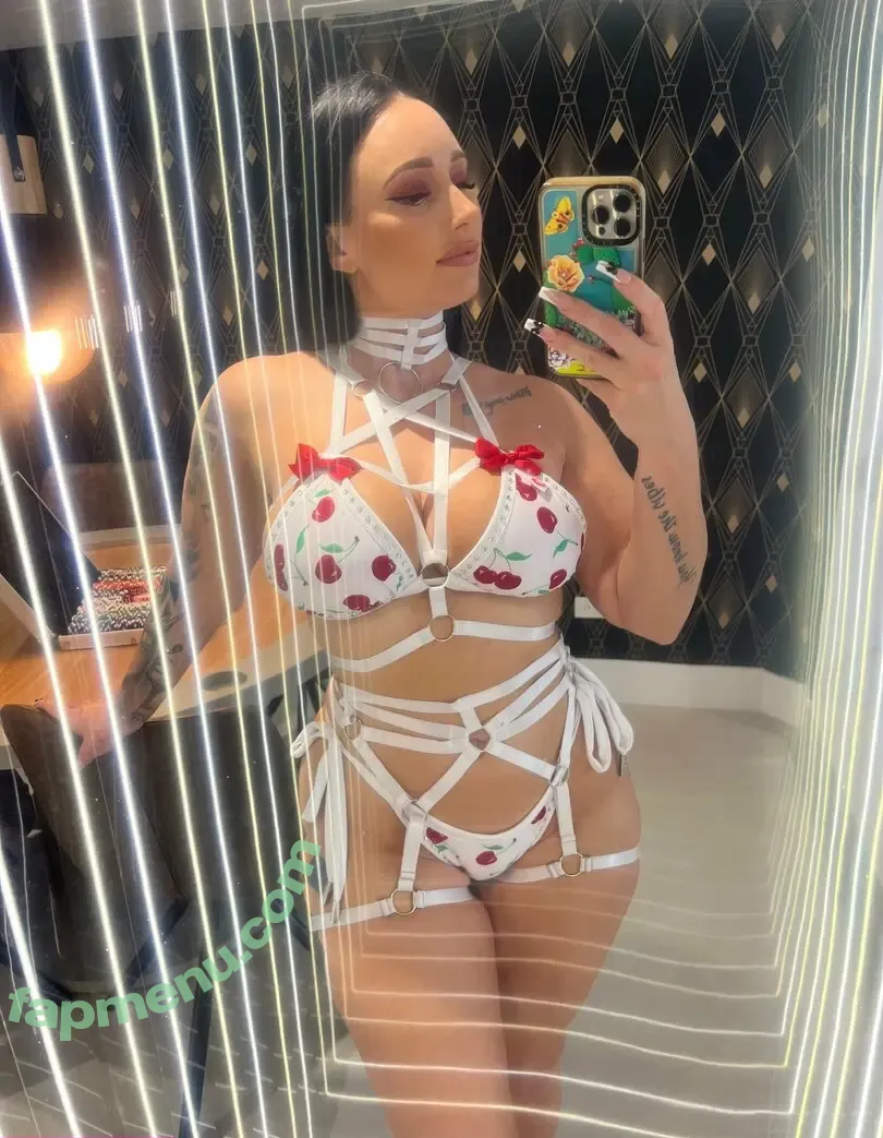 moneybirdettevip nude photo #0025 (moneybirdette)
