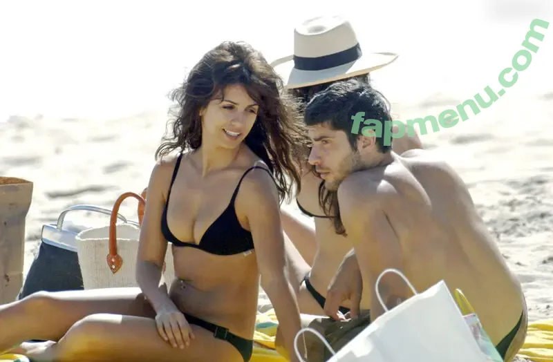 Monica Cruz nude photo #0067 (monicacruz / u336513412)