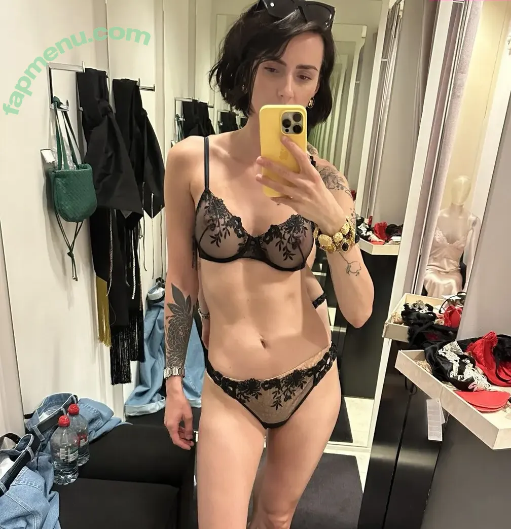 monica_de_mistress nude photo #0474 (_monique_de_mistress)