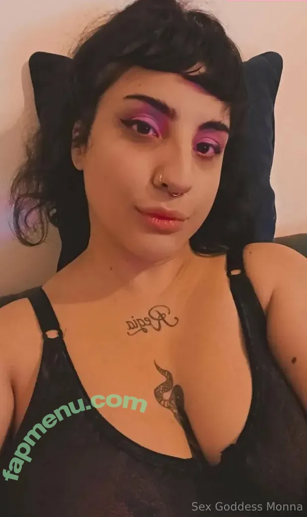 monnaxxx nude photo #0013 (monaf0x)