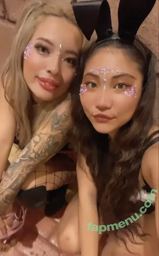 moomoo nude photo #0006 (moo_moo_momo_ / mooomoo)