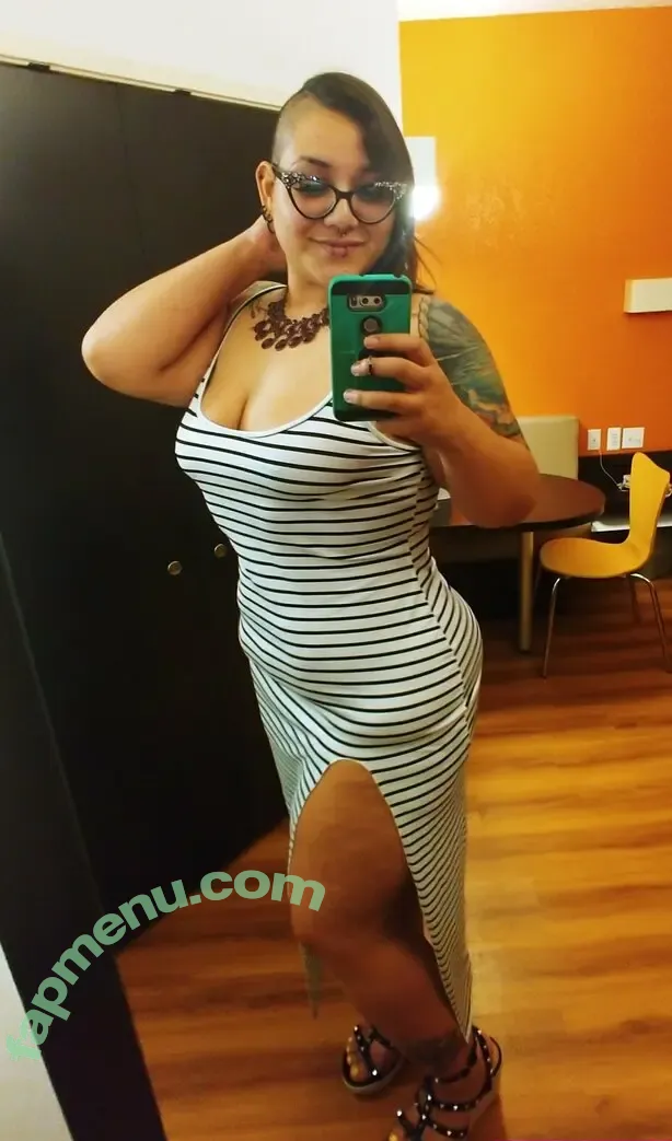 moonbaby710 nude photo #0010 (moonbaby710)