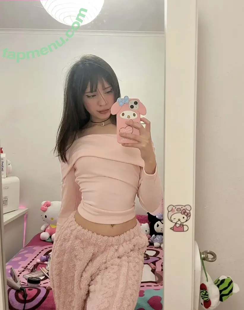 moonkittydoll nude photo #0001 (coniyzd / moonkittydesign)