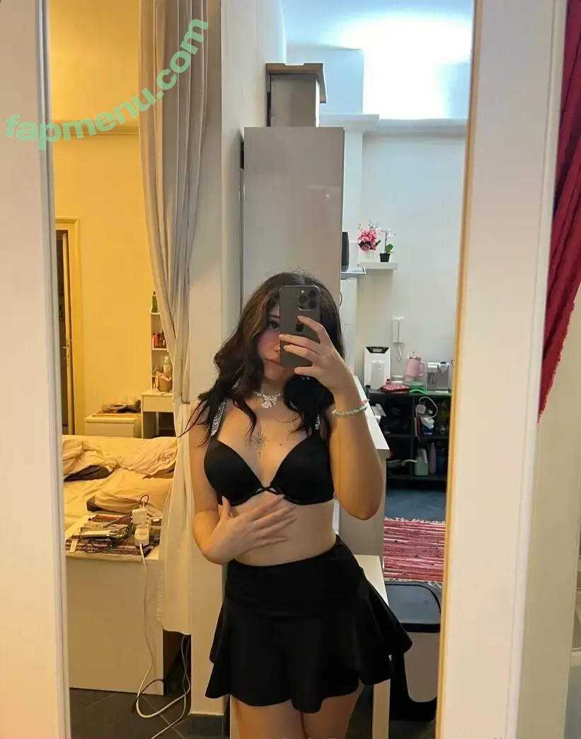 moonlightxxs nude photo #0003 (moonlightxxs)