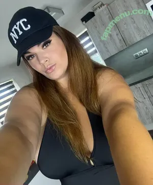  nude photo #0008