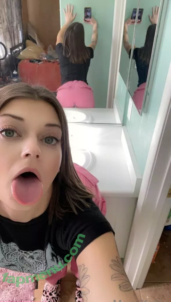 morekatie nude photo #0137 (morekatie)