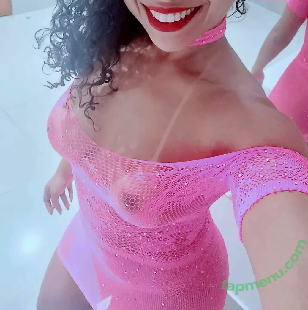 MorenaFogosadoCorno nude photo #0013 (Morena_fogosadocorno / Morenadocorno)