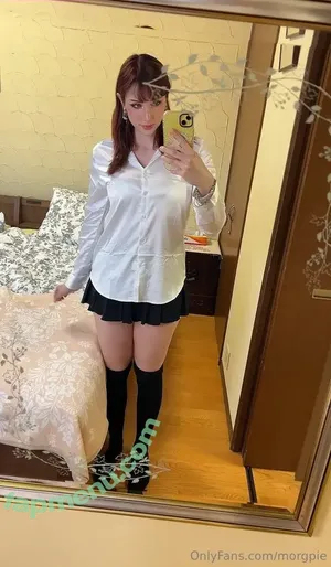 Morgpie nude photo #0010
