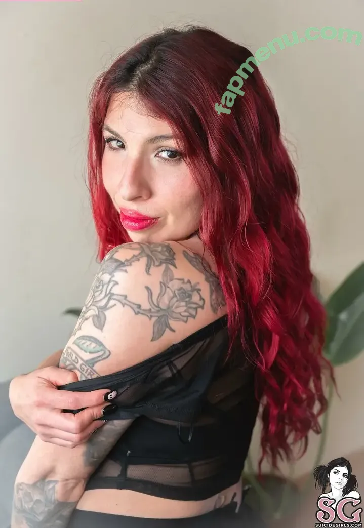 Morriganraven nude photo #0006 (morrighan.rue.raven)