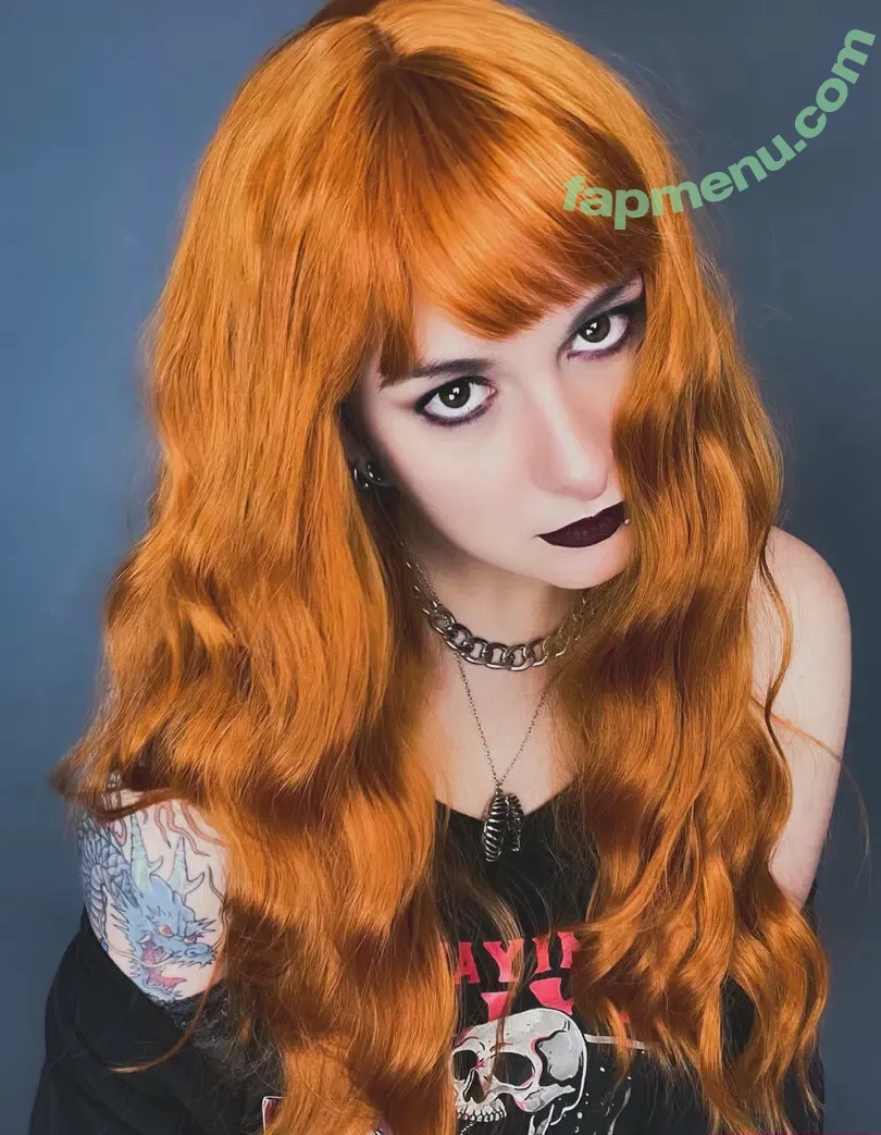 mothqueenmythos nude photo #0002 (mothqueenmythos)