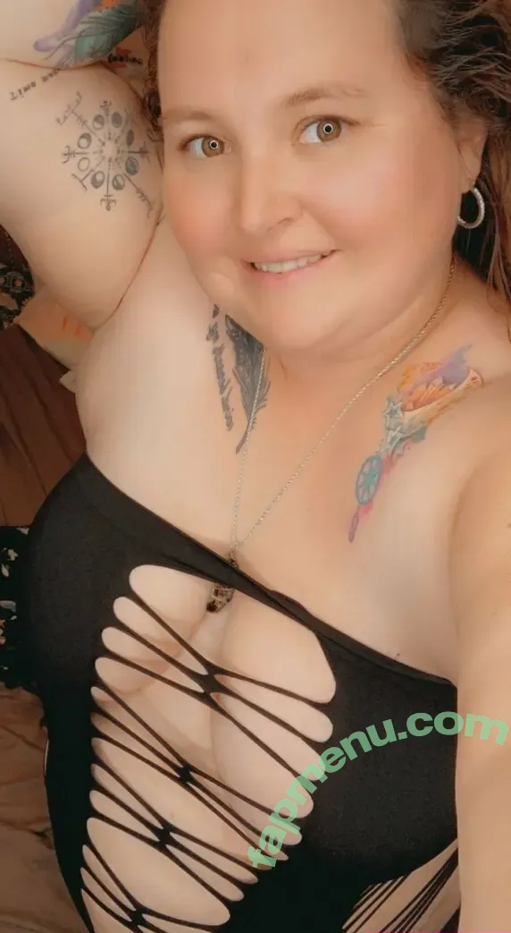 mountainmama586 nude photo #0003 (mountainmama.86)