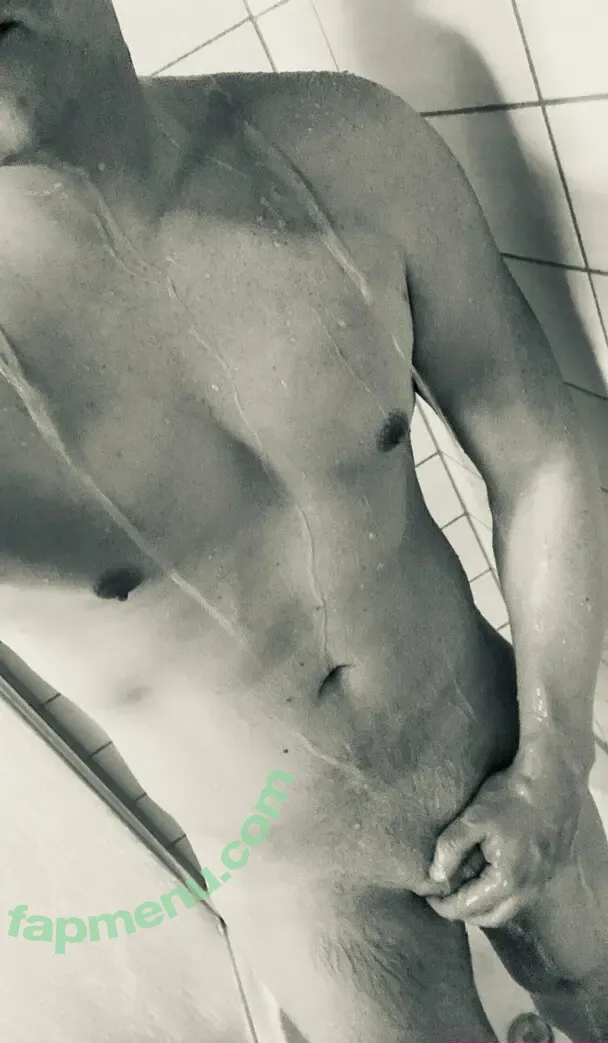 mr.lovetwisted nude photo #0028 (mrlovetwisted)