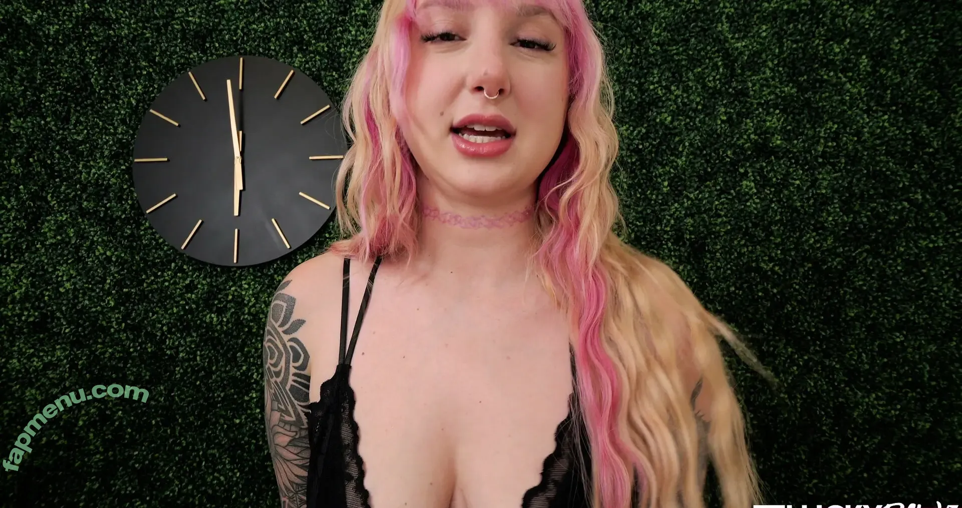 Mr Lucky POV nude photo #0037 (mrluckypov)