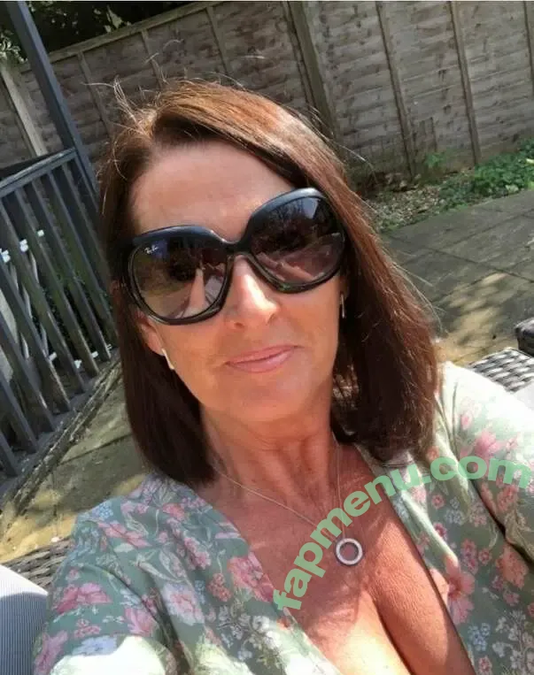 Mrs Brooks nude photo #0003 (motherbrooks / mrs_brooks31406)