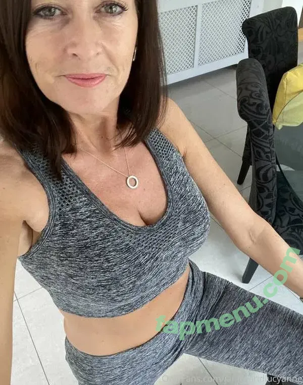 Mrs Brooks nude photo #0014 (motherbrooks / mrs_brooks31406)