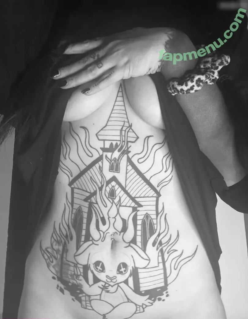 Mrs Murder nude photo #0014 (Mrs Murder)