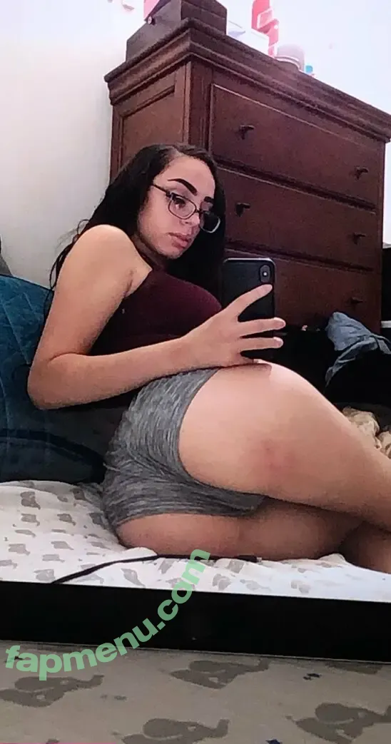 Mrs. Thursday nude photo #0001 (miss.thursday / mrs.thursdayx)