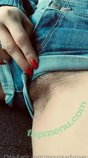 MrsSteadyRiver / mrmadriver nude photo #0003