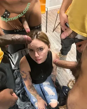  nude photo #0008