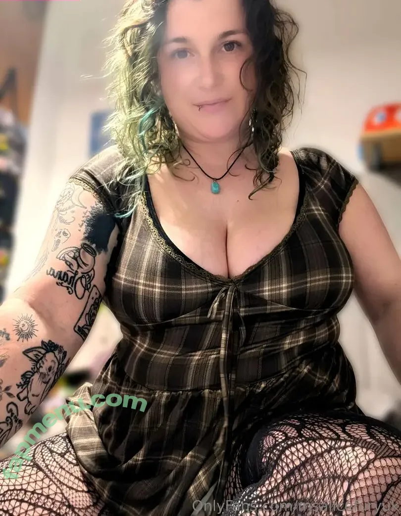 msalicefuryuk nude photo #0061 (msalicefuryuk)