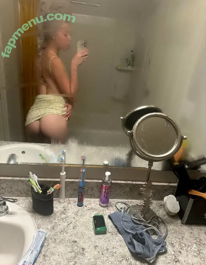 msfairyofficial nude photo #0004 (marybellemariee)