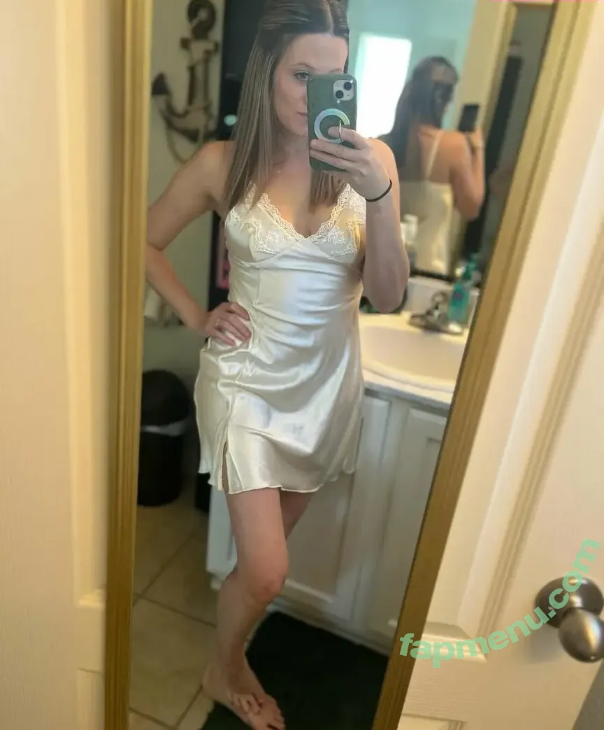 msnicholevip nude photo #0009 (msnichole2024)